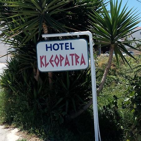 Hotel Kleopatra Stalós Eksteriør bilde